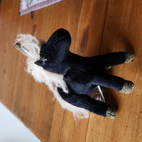 Folkmanis Unicorn Finger Puppet Soft & Plush 7" New! - Picture 1 of 5